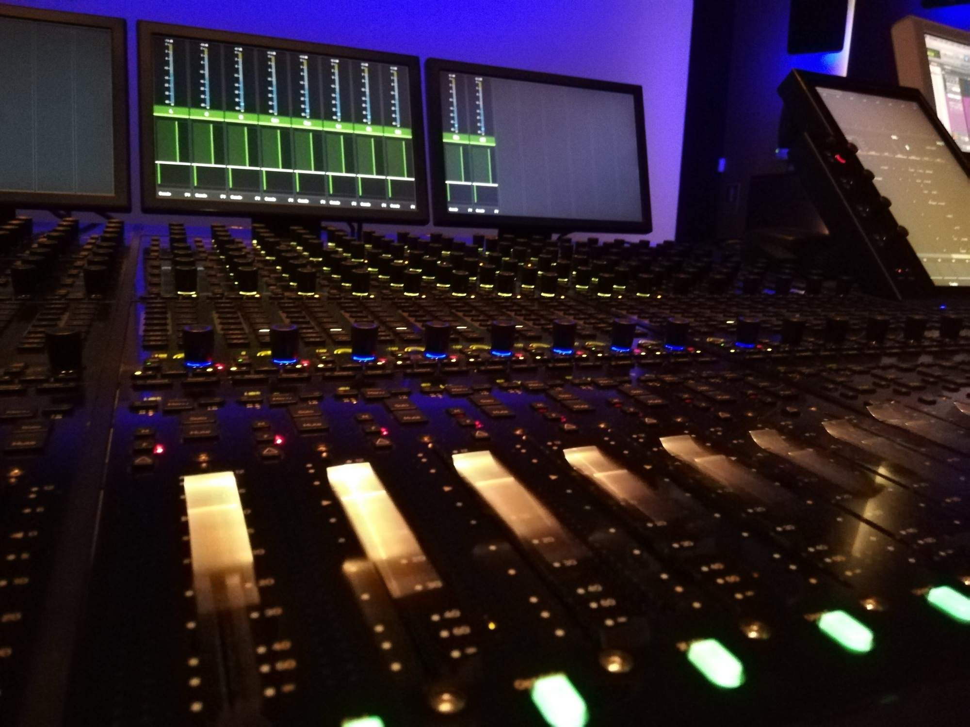 SSL38 Immersive Room Tones — field recording